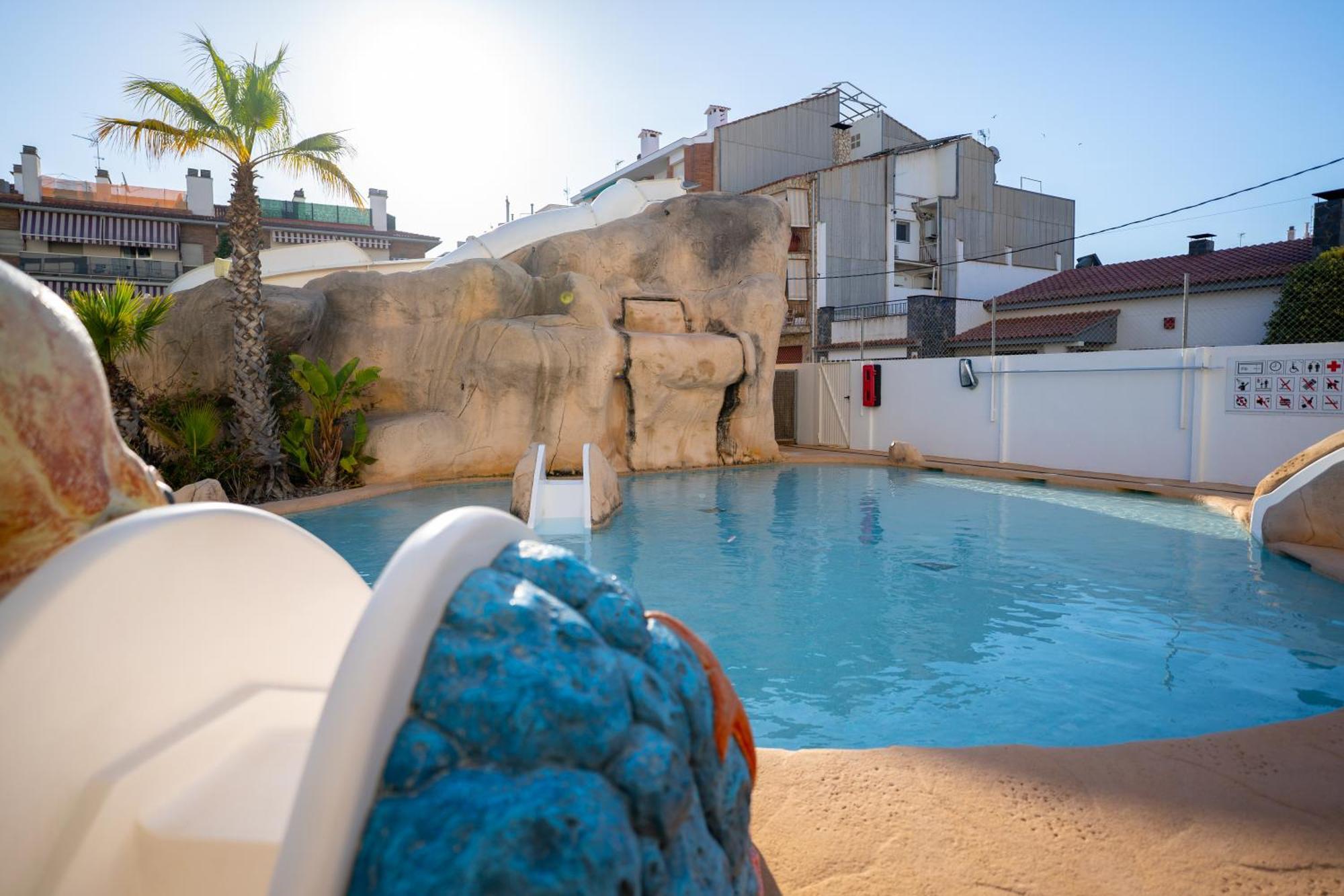 Fergus Club Pineda Splash Pineda de Mar Exteriér fotografie
